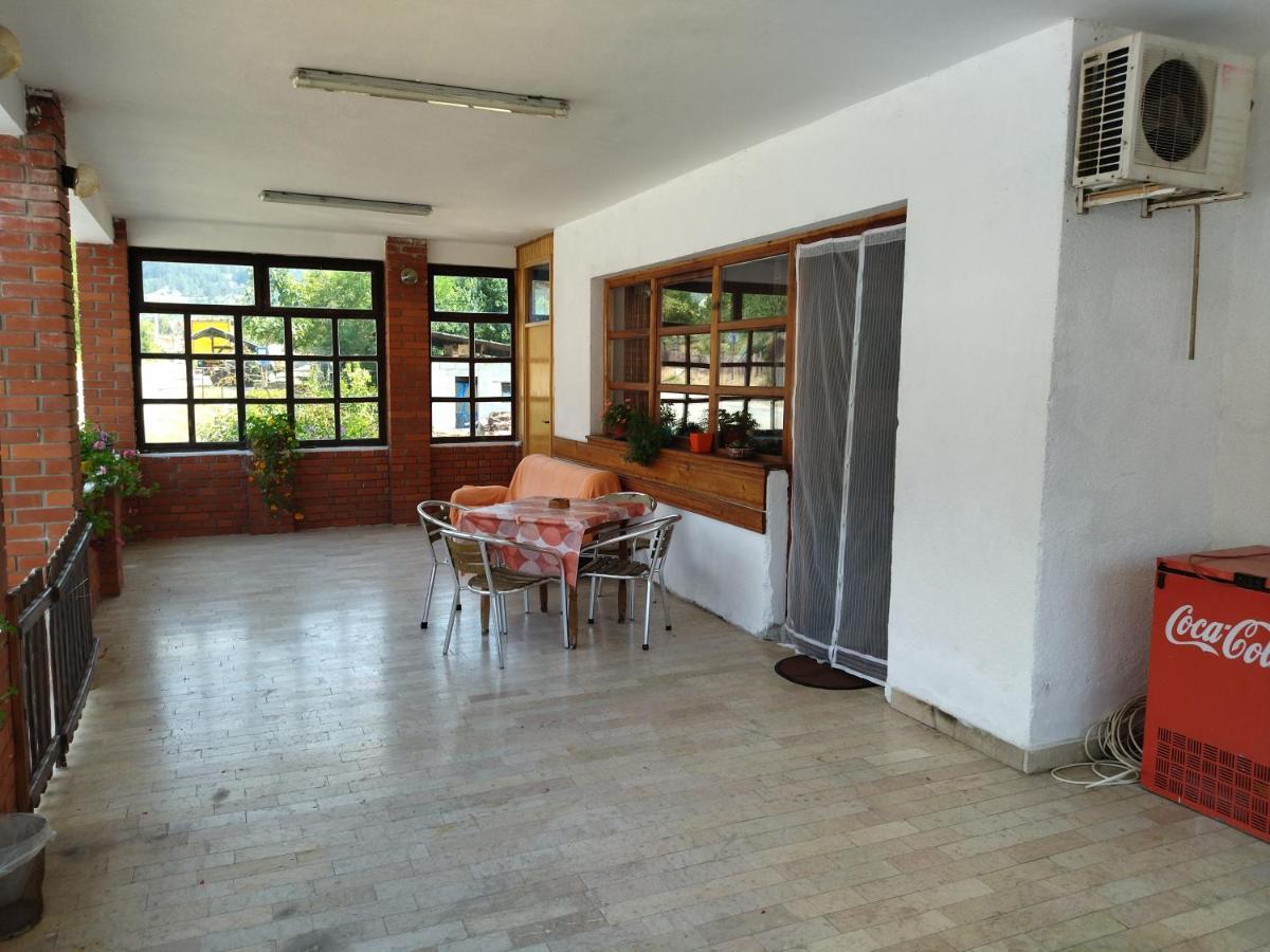Apartman Dunja I Milos Мокра-Гора Экстерьер фото