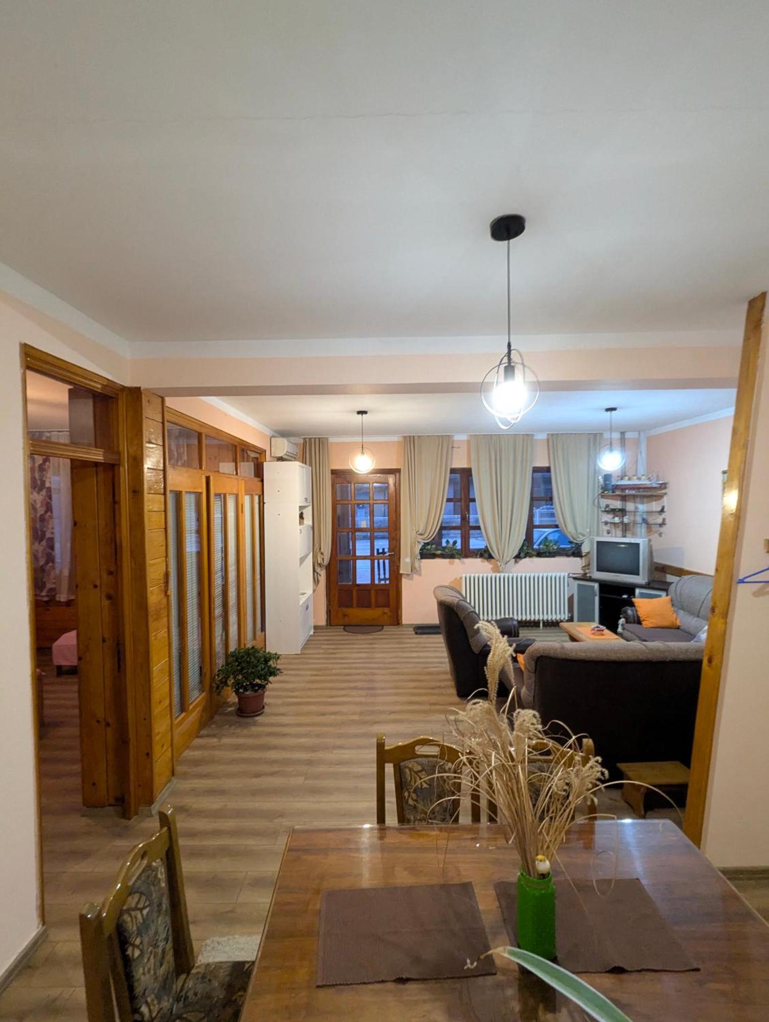 Apartman Dunja I Milos Мокра-Гора Экстерьер фото